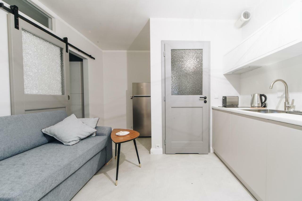 M6 Main Square Stylish One Bedroom Красков Екстериор снимка