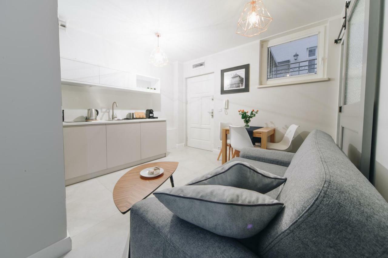 M6 Main Square Stylish One Bedroom Красков Екстериор снимка
